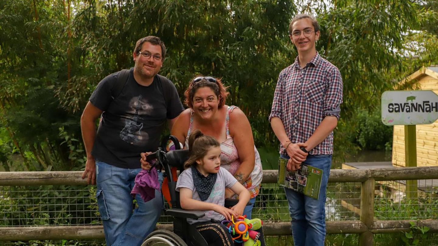 Bethany, Bex, Toby and Tyler at Newquay Zoo