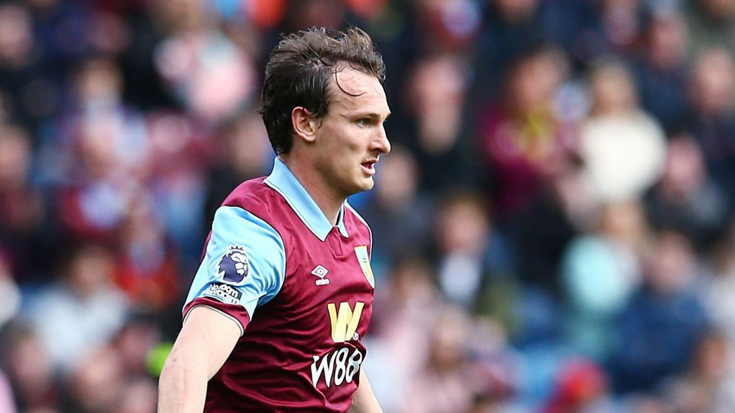 Hjalmar Ekdal playing for Burnley in the Premier League