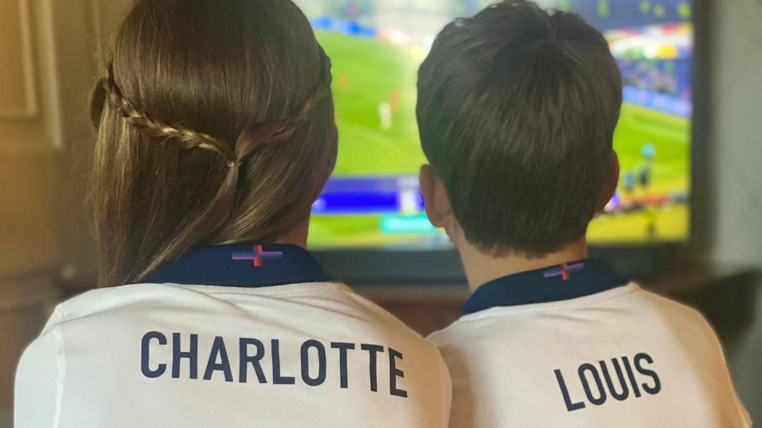 Princess Charlotte and Prince Louis watching the Euros 2024 fina