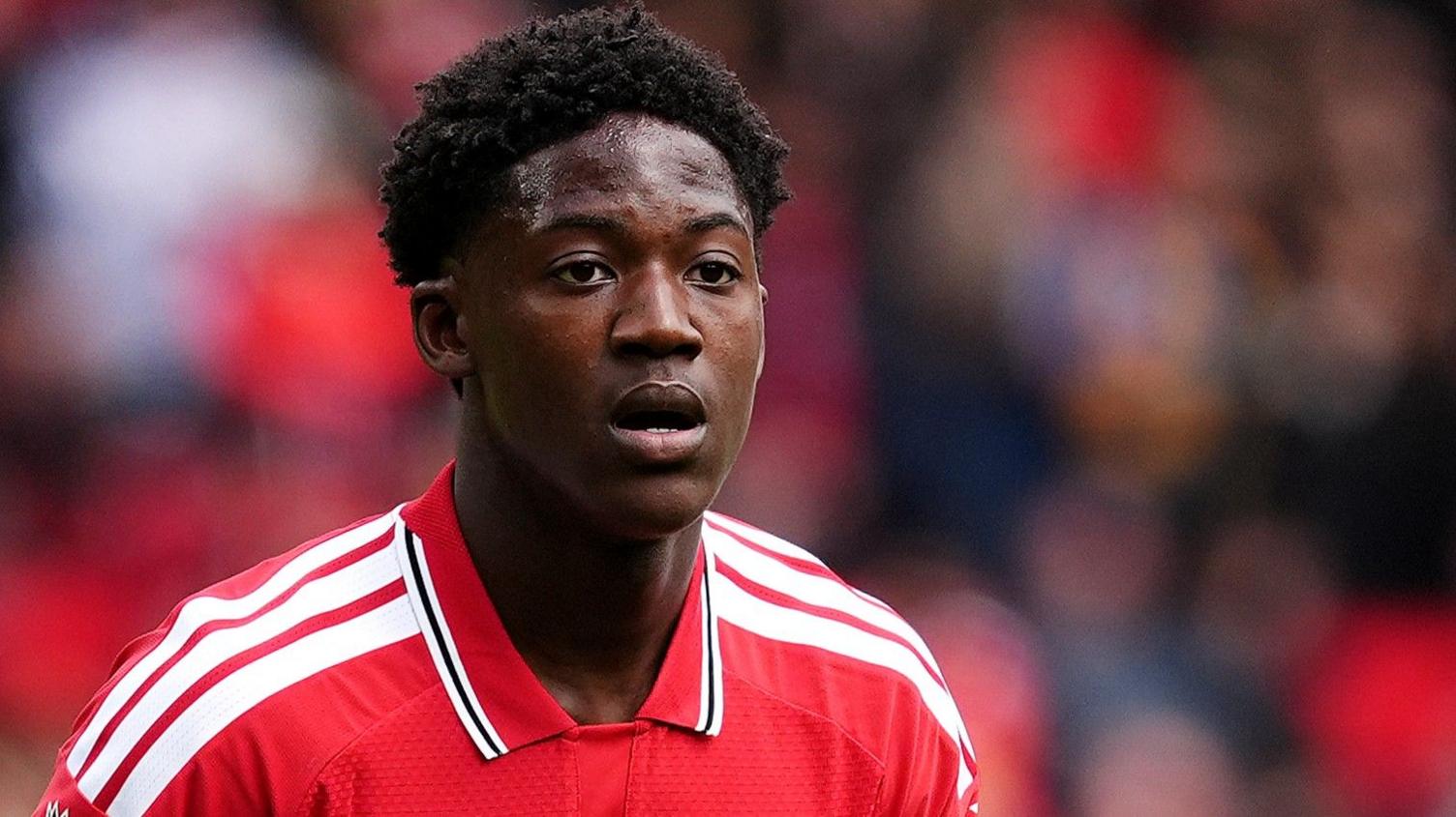Kobbie Mainoo in action for Manchester United