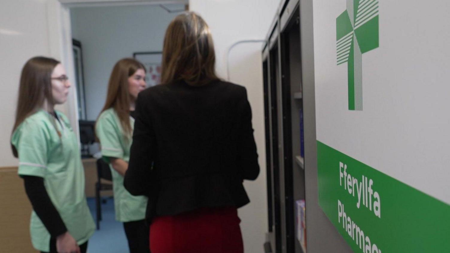 Myfyrwyr yn y Brifysgol