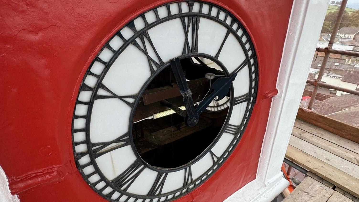 Lampeter Town Council clock broken