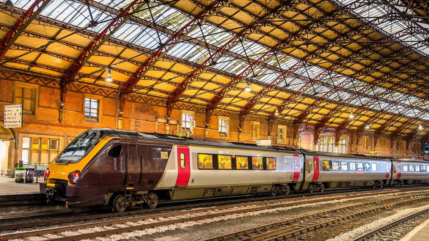 Train at platform at Bristol Temple Meads