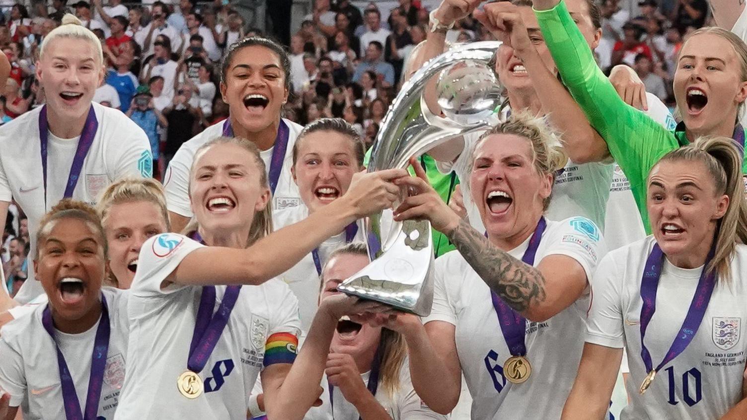 England's Leah Williamson lifts the Euros Trophy during the UEFA Women's Euro England 2022 final match between England and Germany