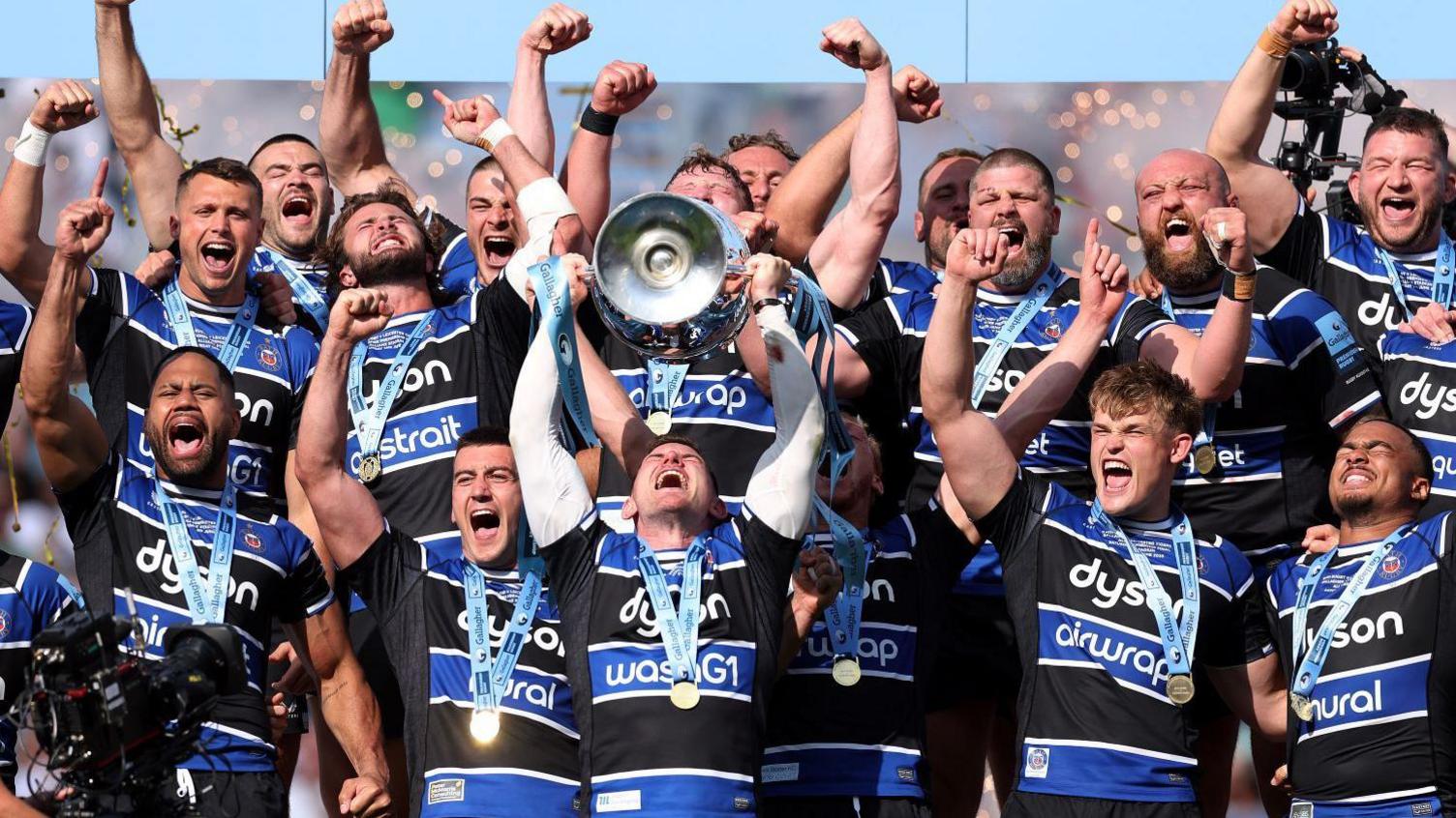 Bath players celebrate winning the Premiership grand final