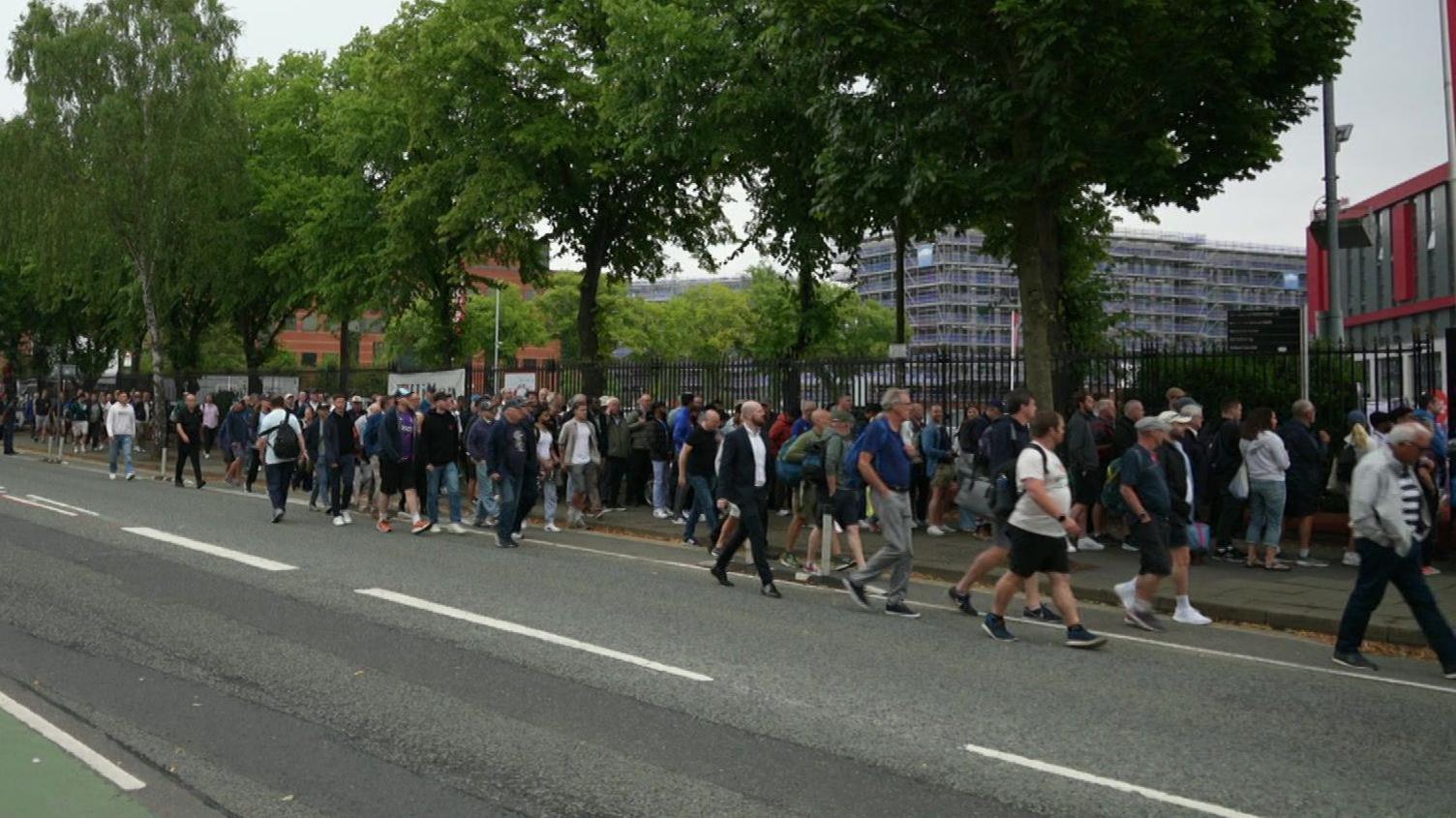 Long queues to get in the Emirates Old Trafford cricket ground