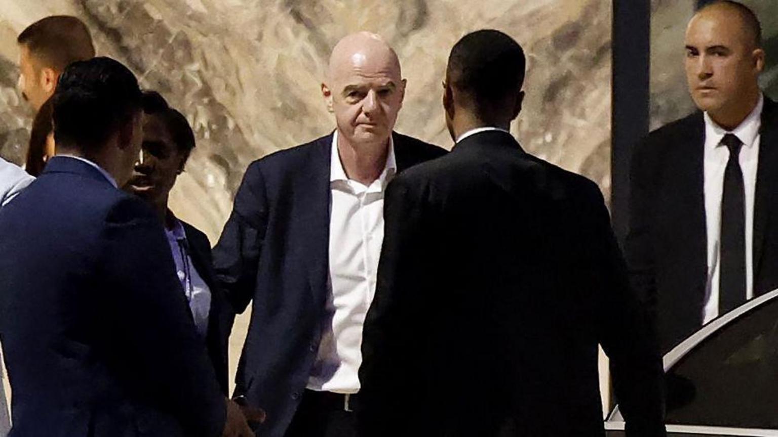 Fifa criticises campaign to oust president Infantino