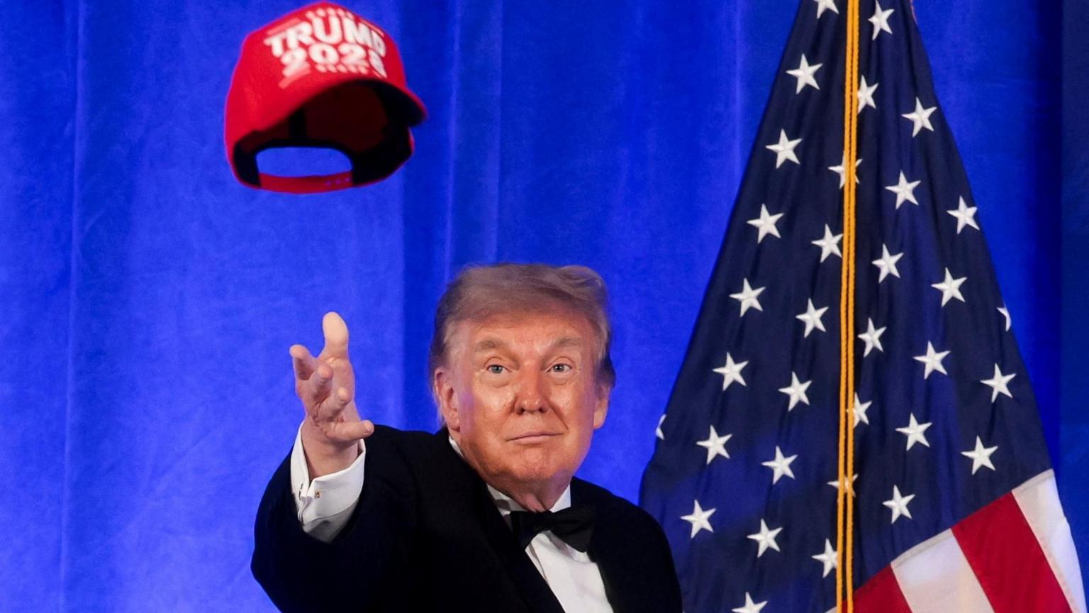 Trump takes swipes at press during White House Correspondents' Dinner