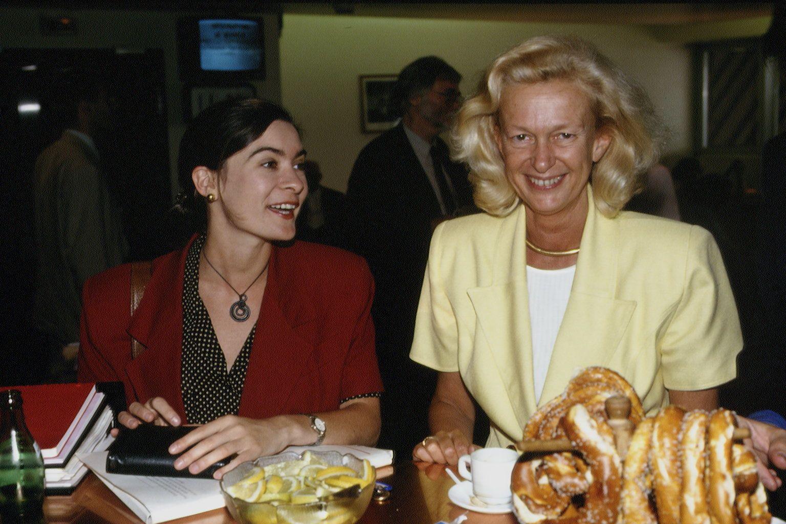 Eluned Morgan a Nicole Fontaine