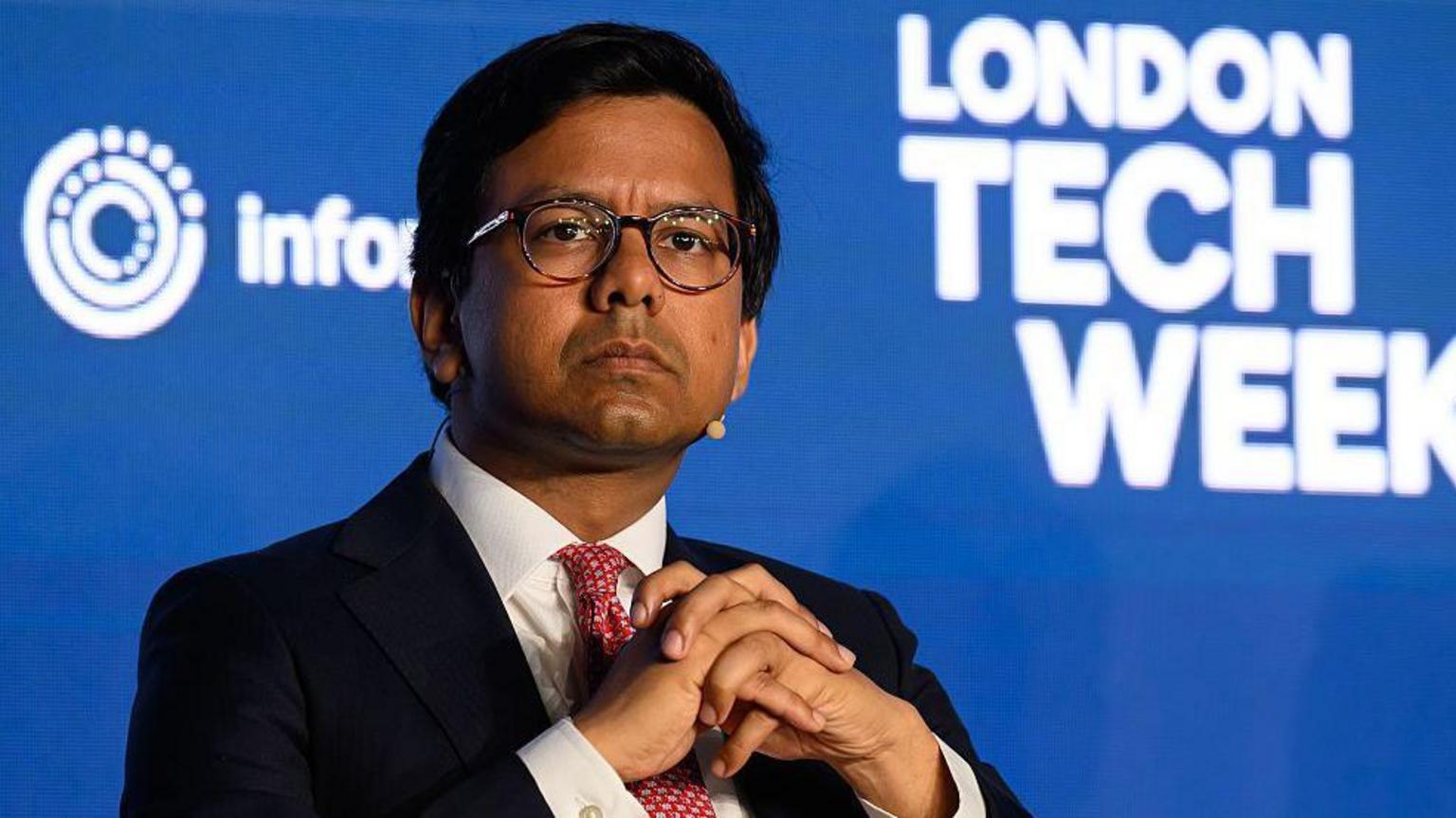 AI minister role boosted but tech department axed in Burnham shake-up