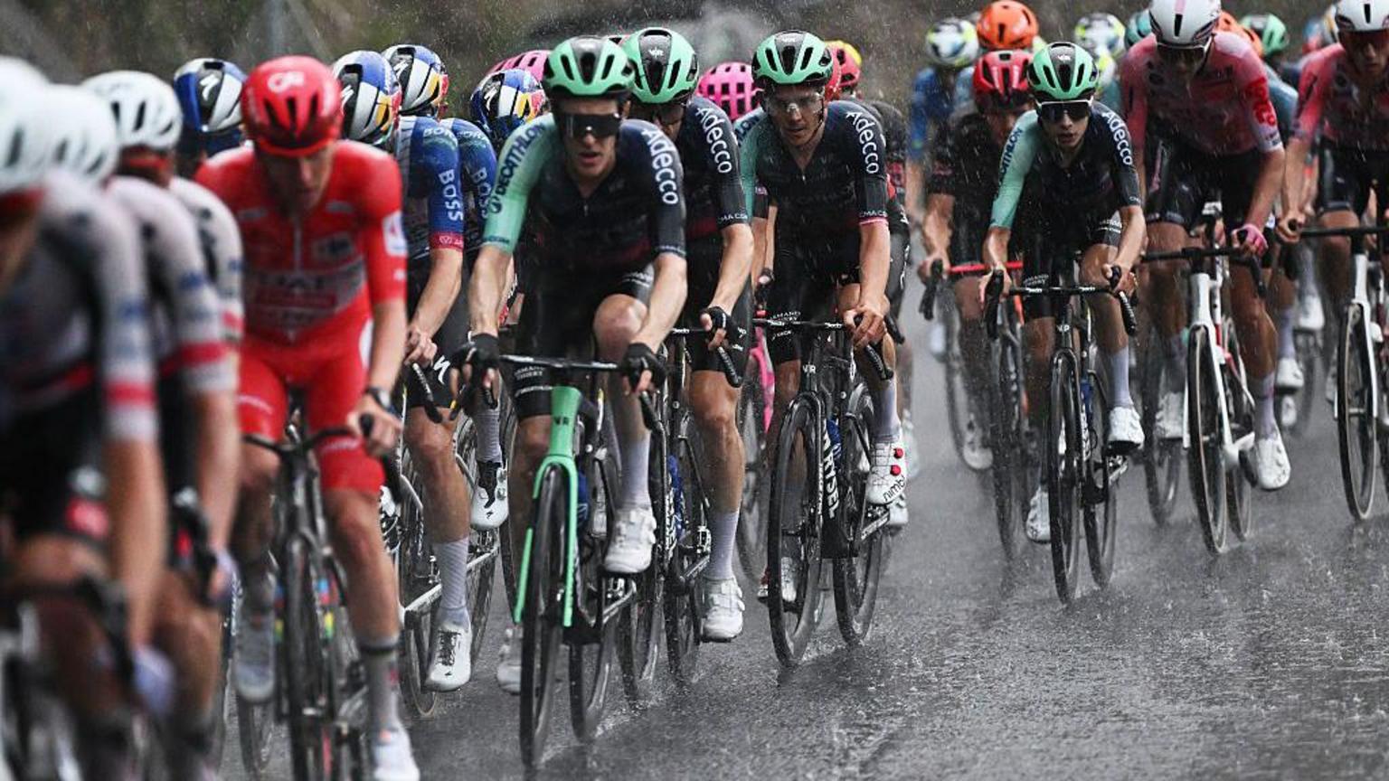 Vuelta stage three abandoned after hail in Pyrenees