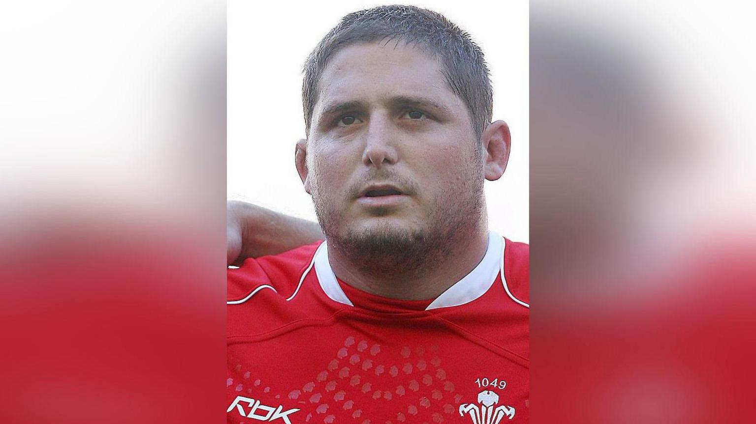 Rhys Thomas mewn cit rygbi Cymru