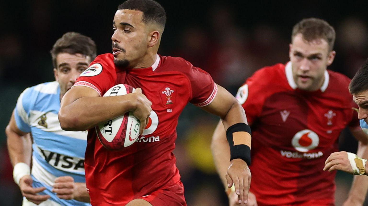 Ben Thomas in action for Wales