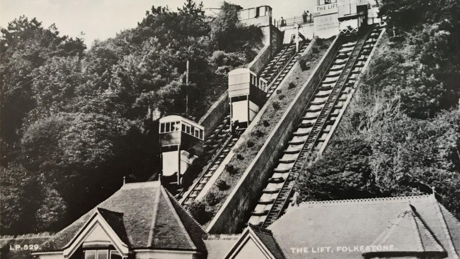 A black and white photograph of the lift showing both carriages about to pass each other.