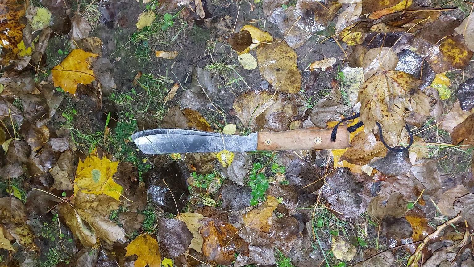 A machete on the ground