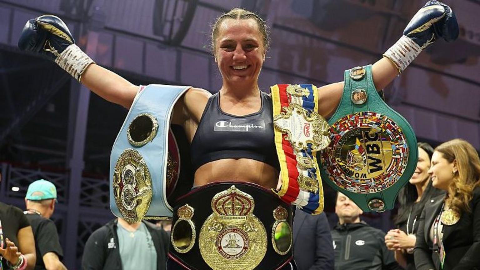 Scotney to face WBC featherweight champion Brown
