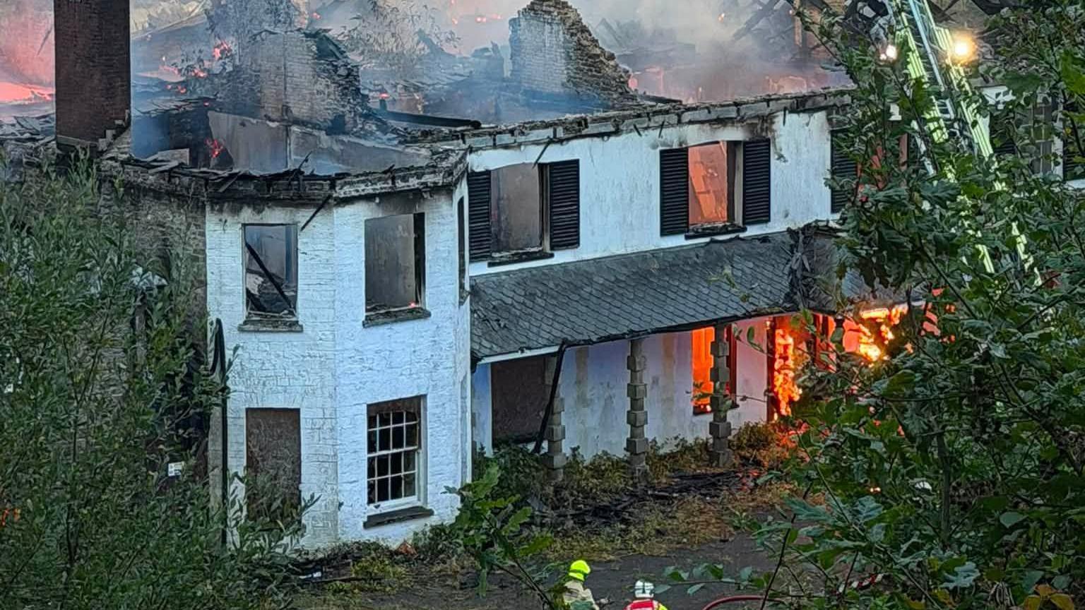 Rheola House ar dân