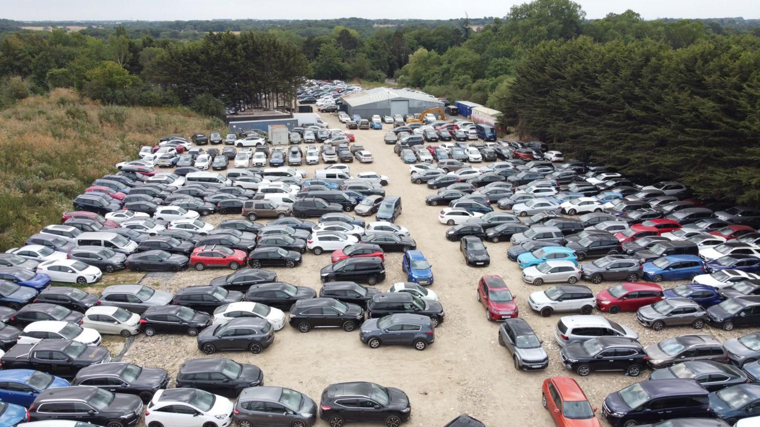 Unauthorised airport car park grows despite stop notice
