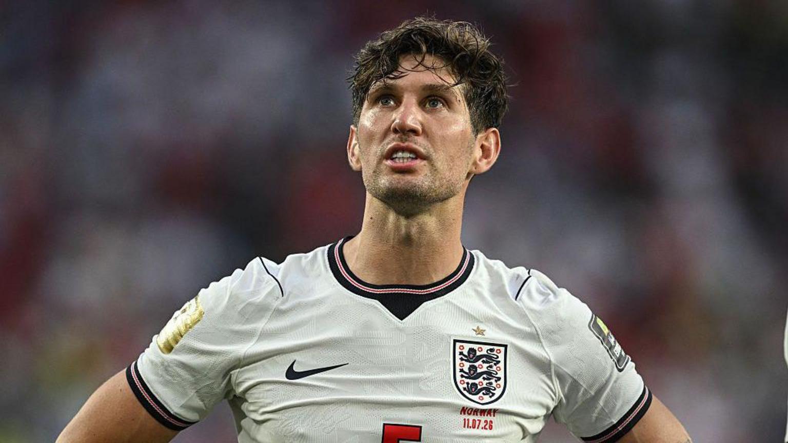 Defender Stones joins Inter Milan on free transfer