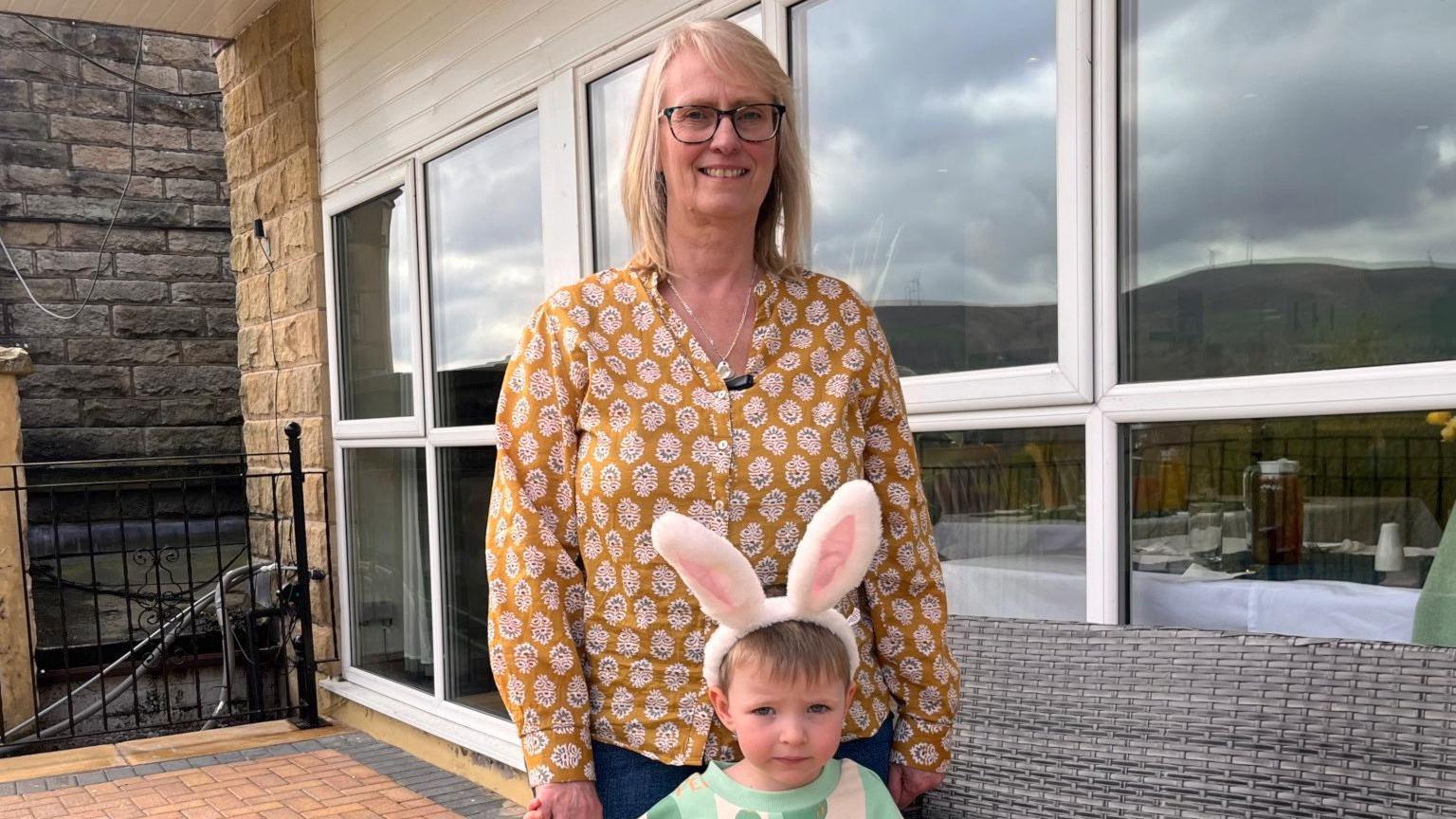 Sue Nicholls said that her grandson enjoys visiting the residents.