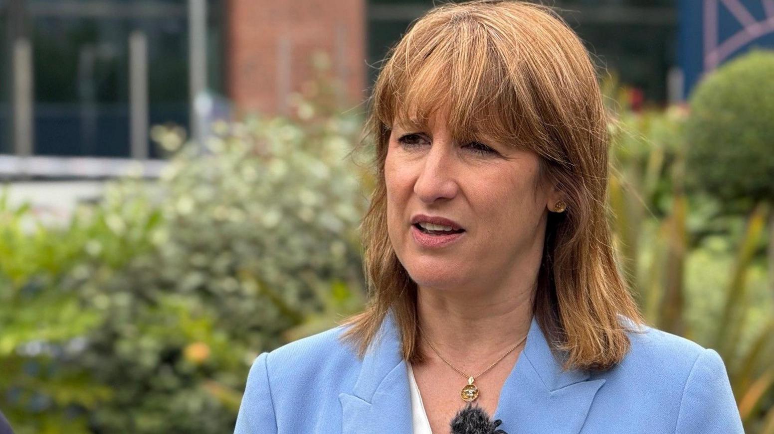 Rachel Reeves wearing a pale blue suit