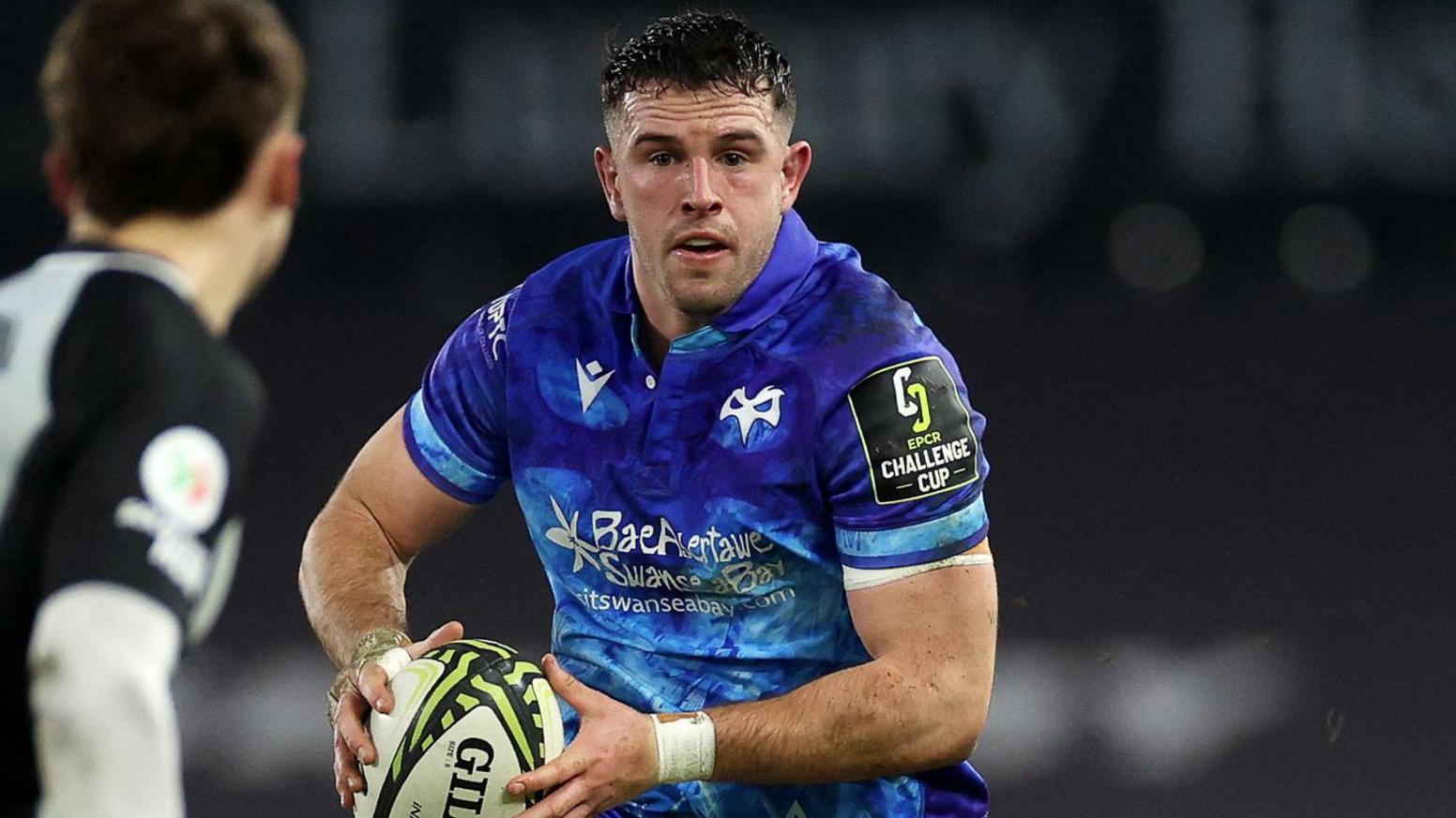 Owen Watkin carries the ball for Ospreys against Newcastle in the 2024-25 Challenge Cup