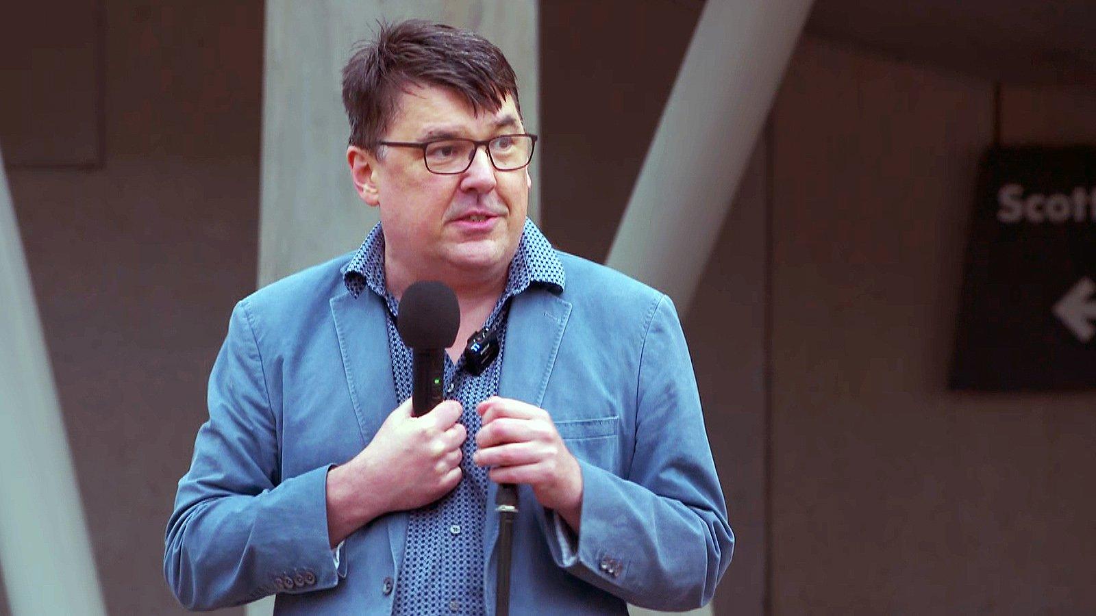 Graham Linehan outside the Scottish Parliament