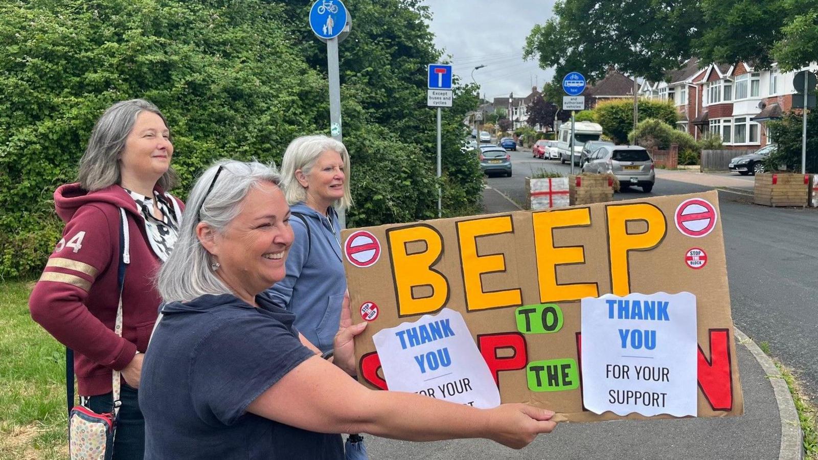 Protesters against the low traffic neighbourhood