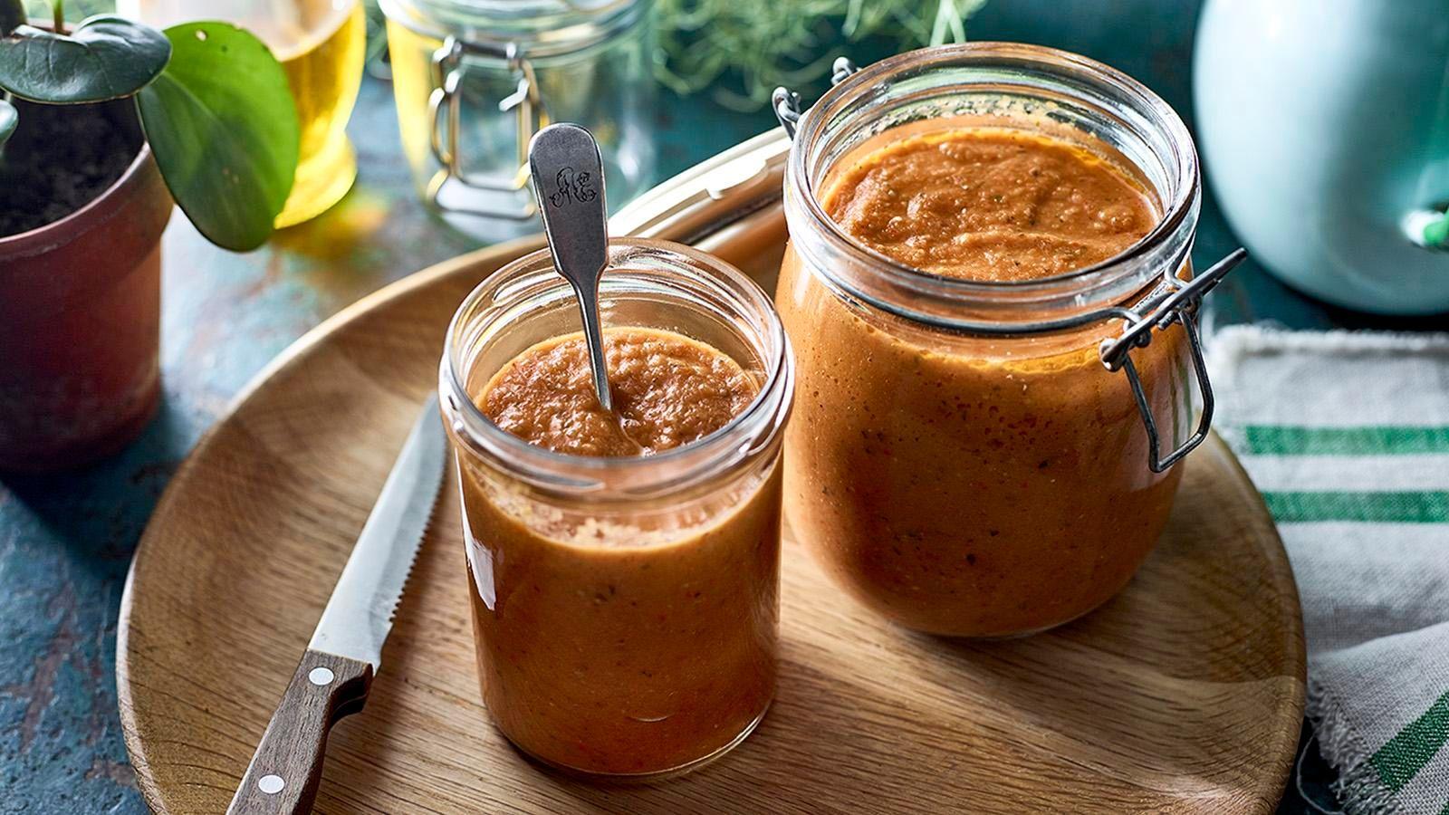 Smoky roasted tomato sauce