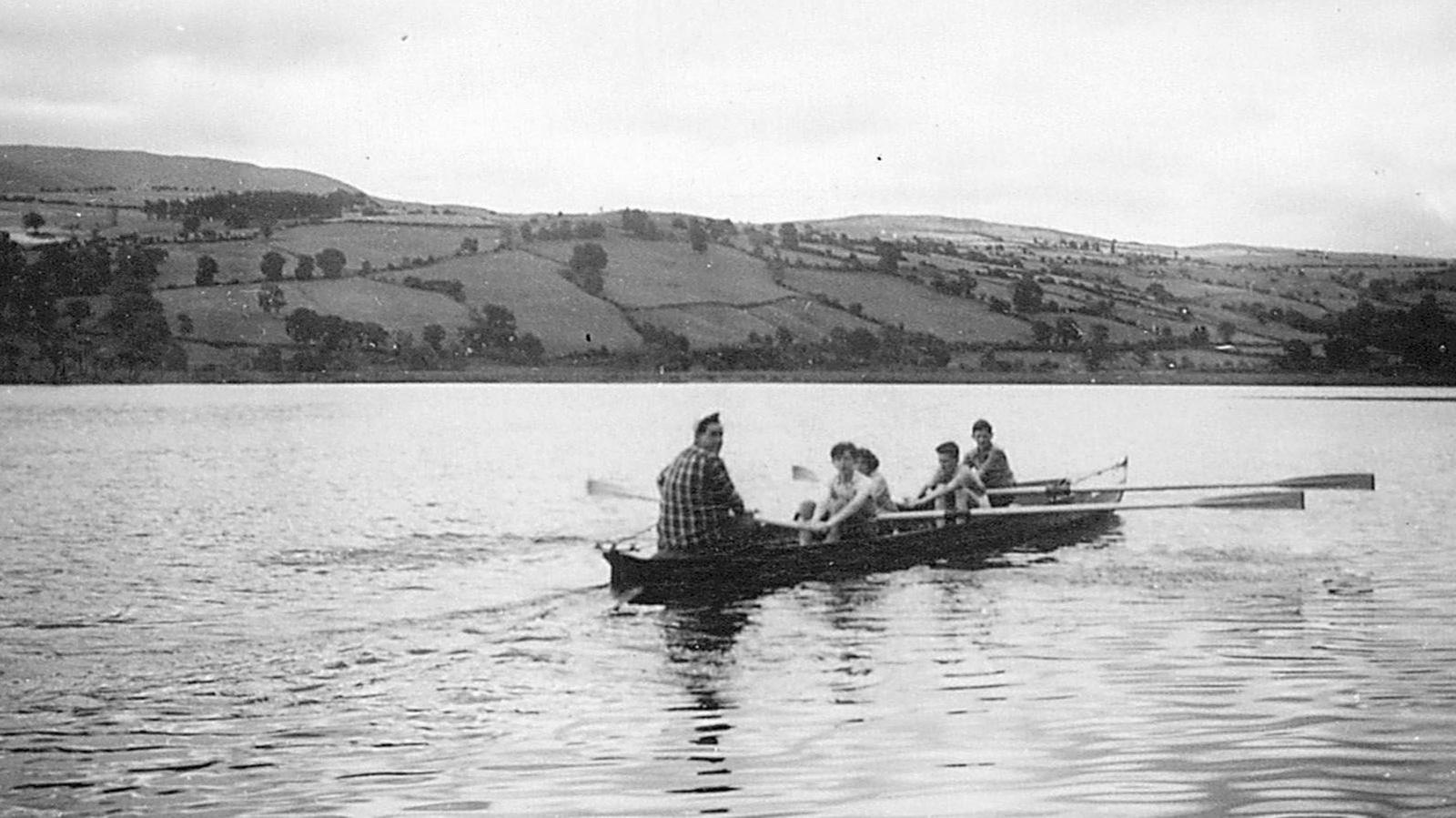 Cwch ar Lyn Tegid