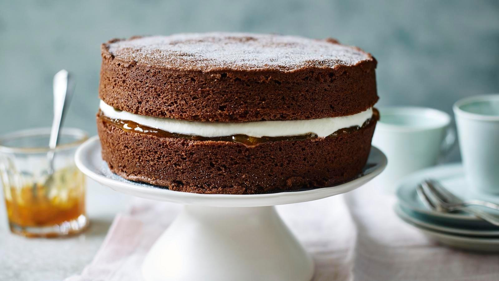 Mary Berry's chocolate sponge 