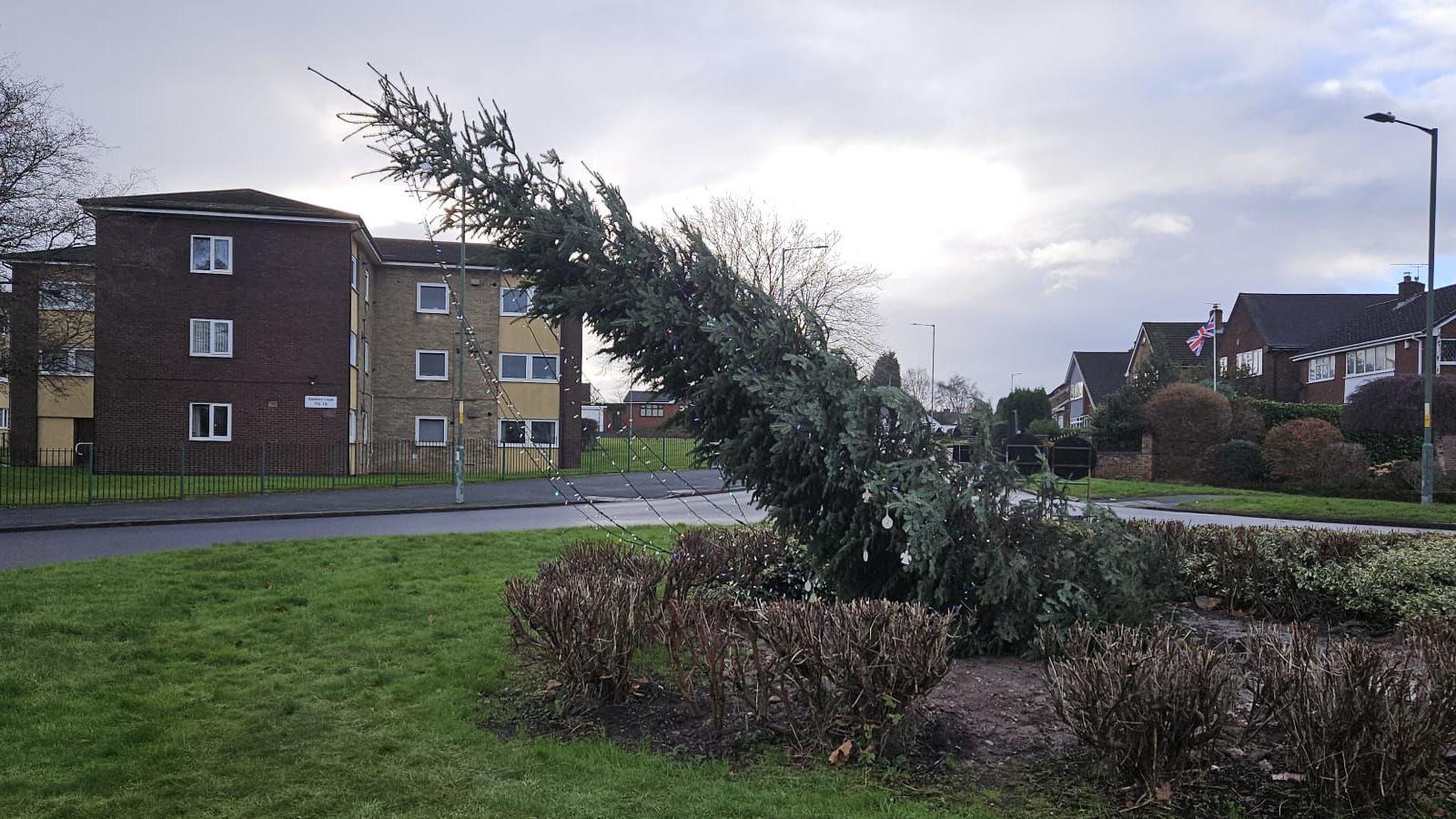 The leaning Christmas tree in Bloxwich