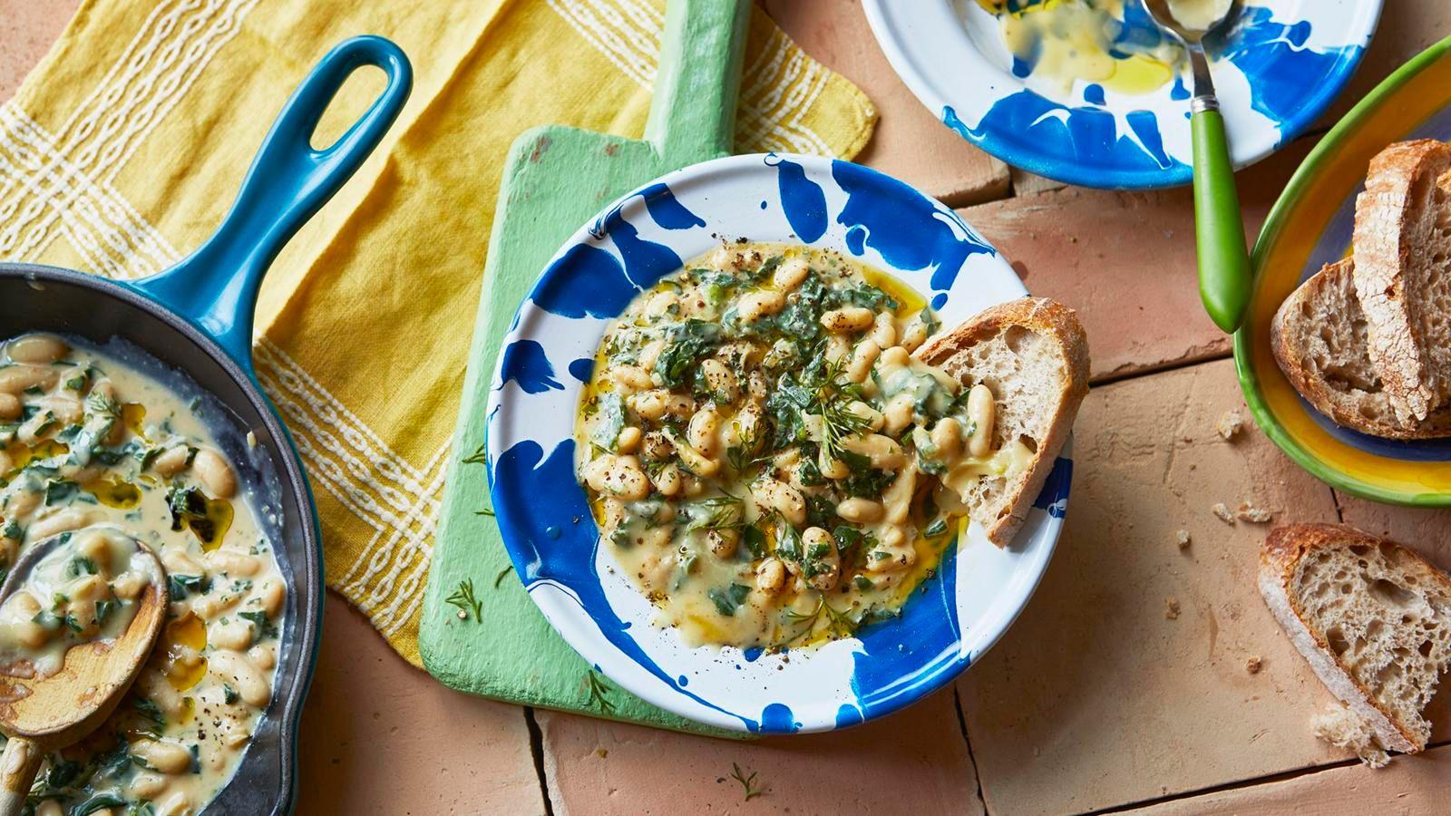 White beans in a creamy tarragon and dill sauce