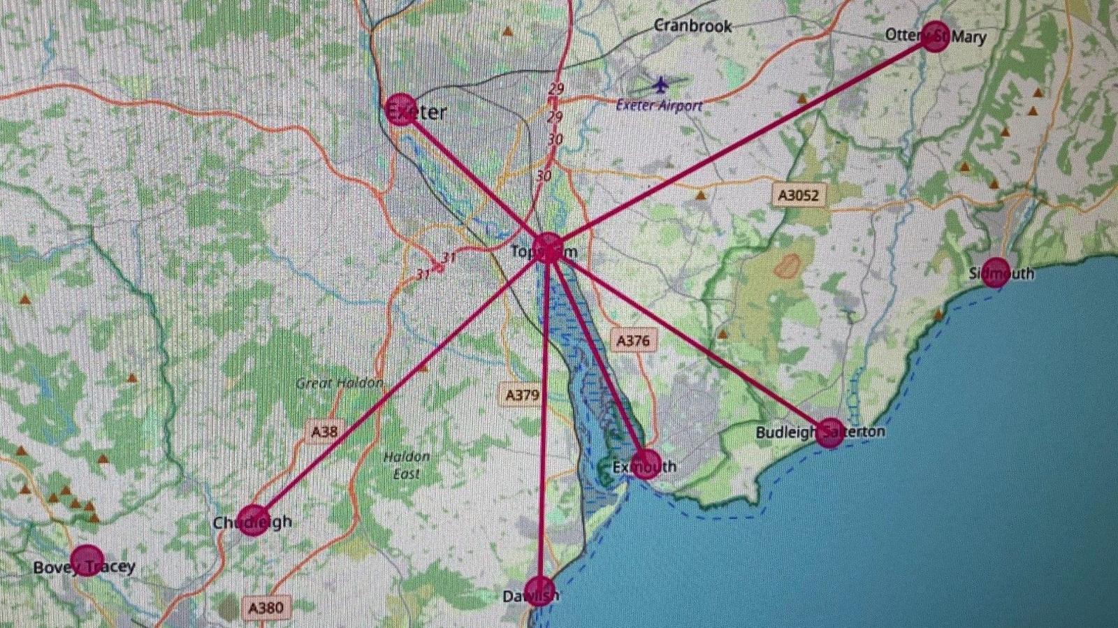 Screenshot of the a map showing walking routes spreading out in star like lines from Topsham in East Devon 