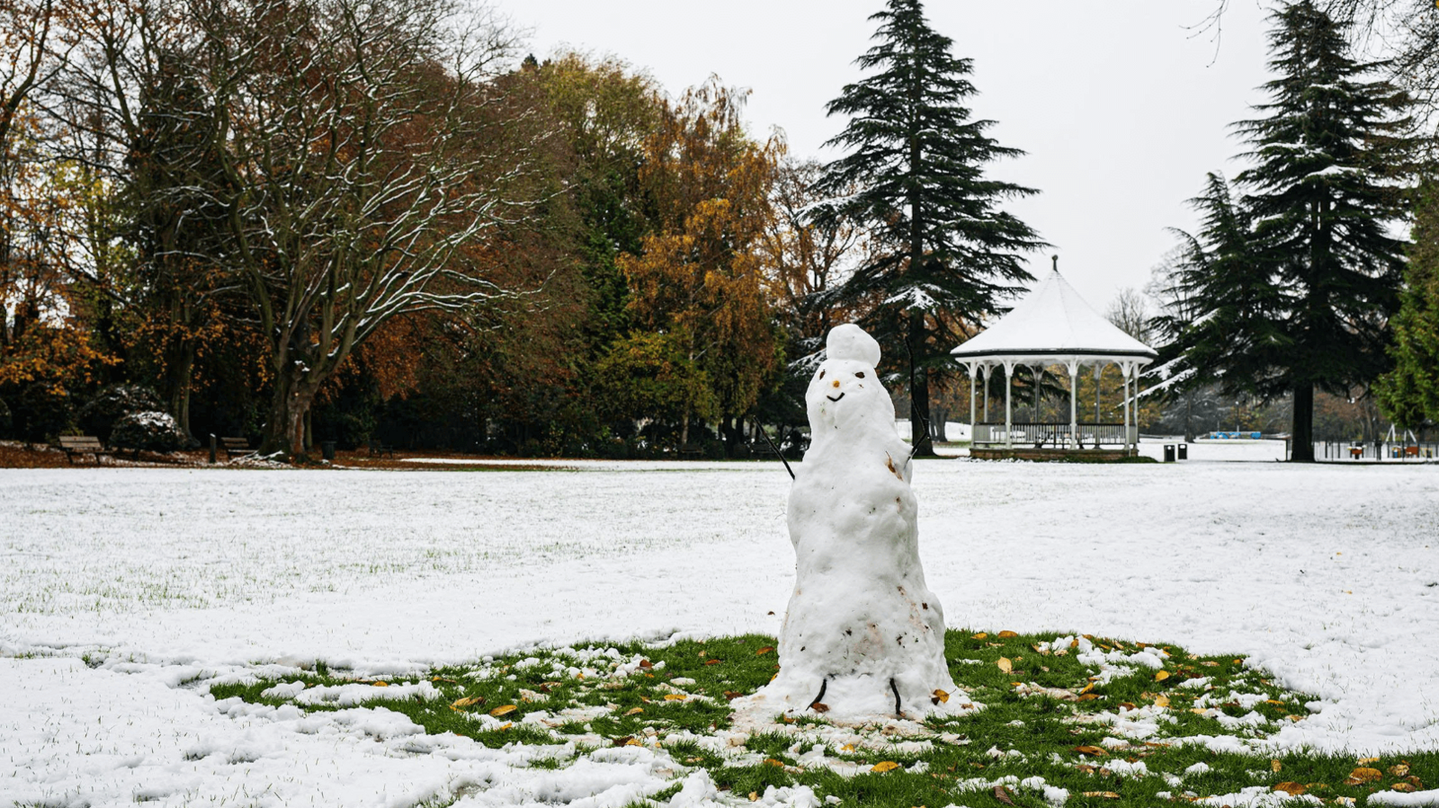 Snowman in Melton Mowbray, Leicestershire