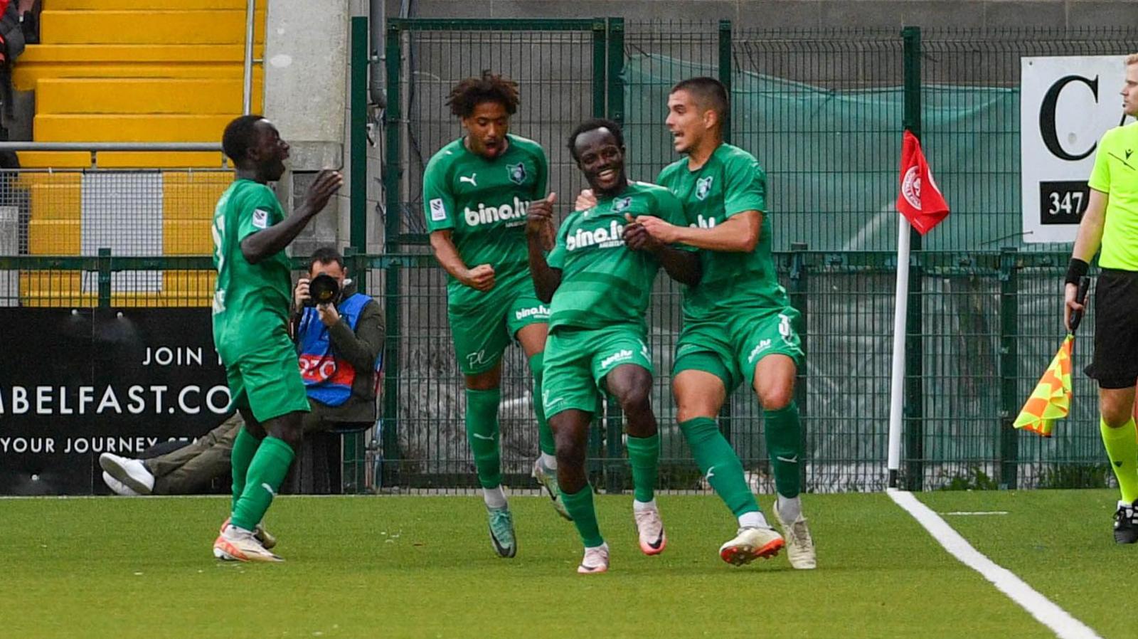 Auda celebrate their opening goal