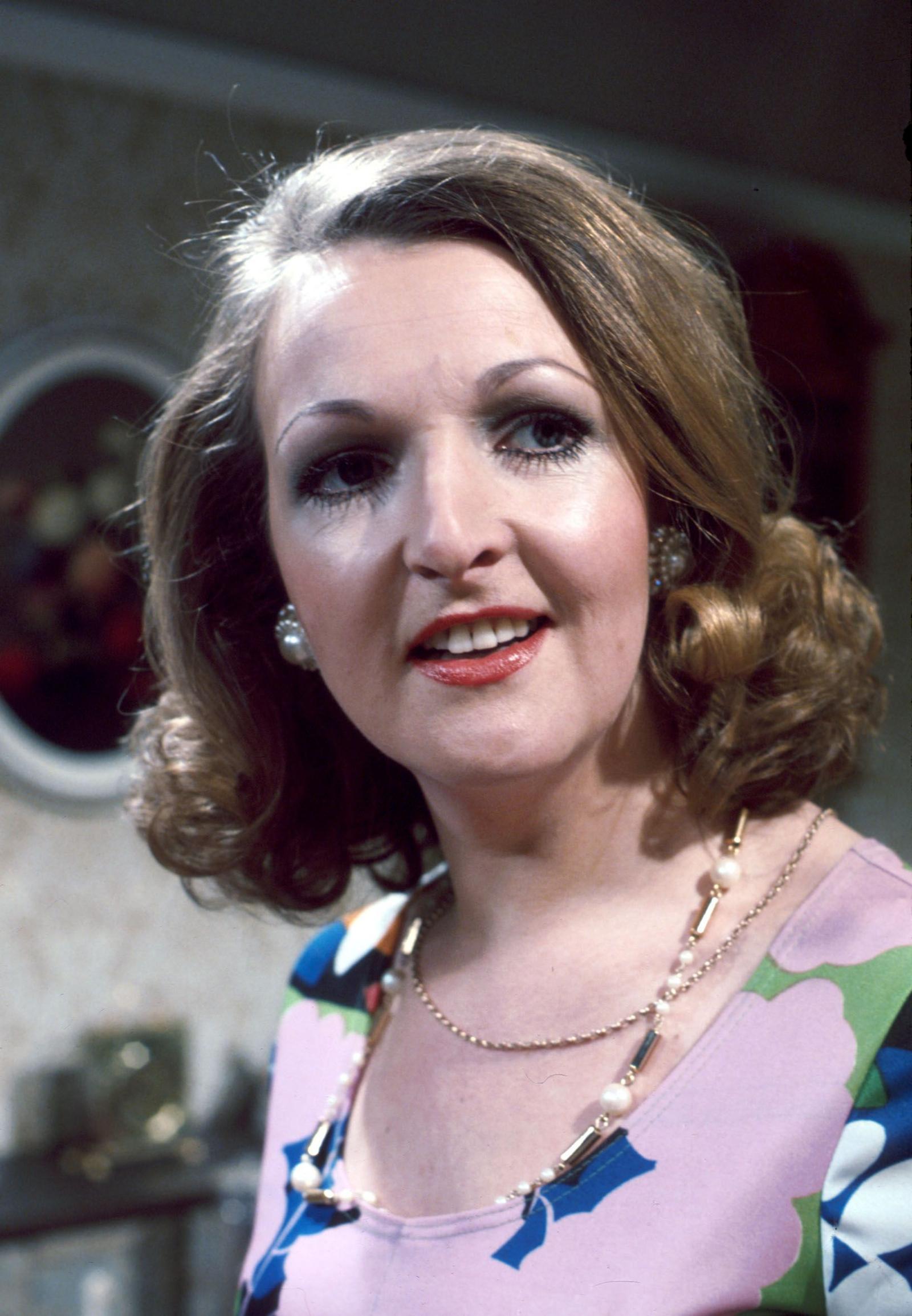 Dame Penelope as Margo Leadbetter in The Good Life