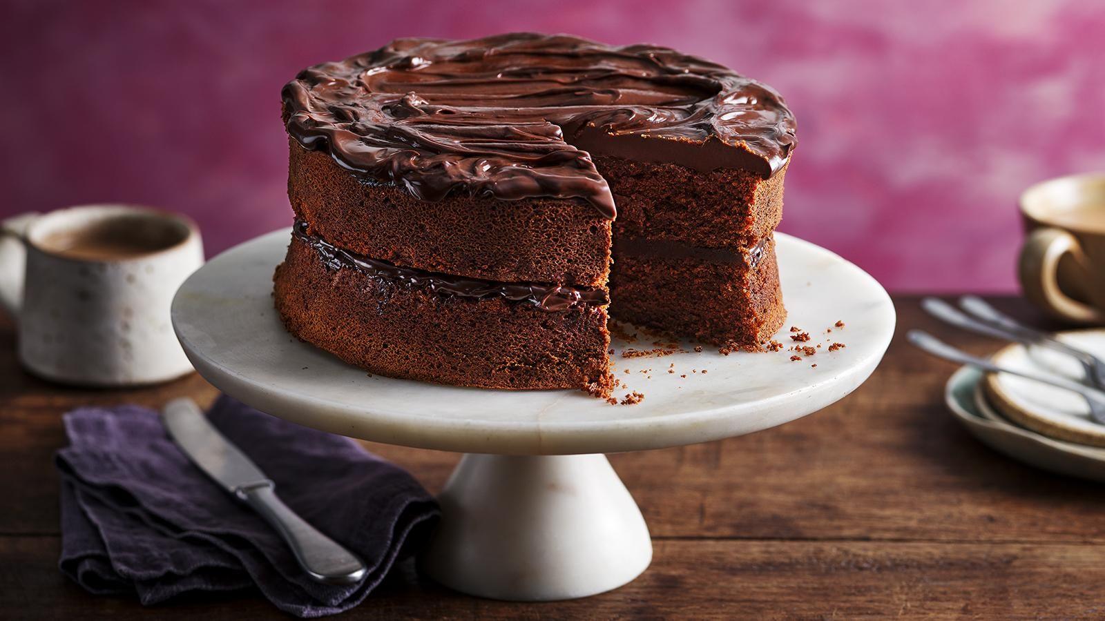Chocolate fudge cake