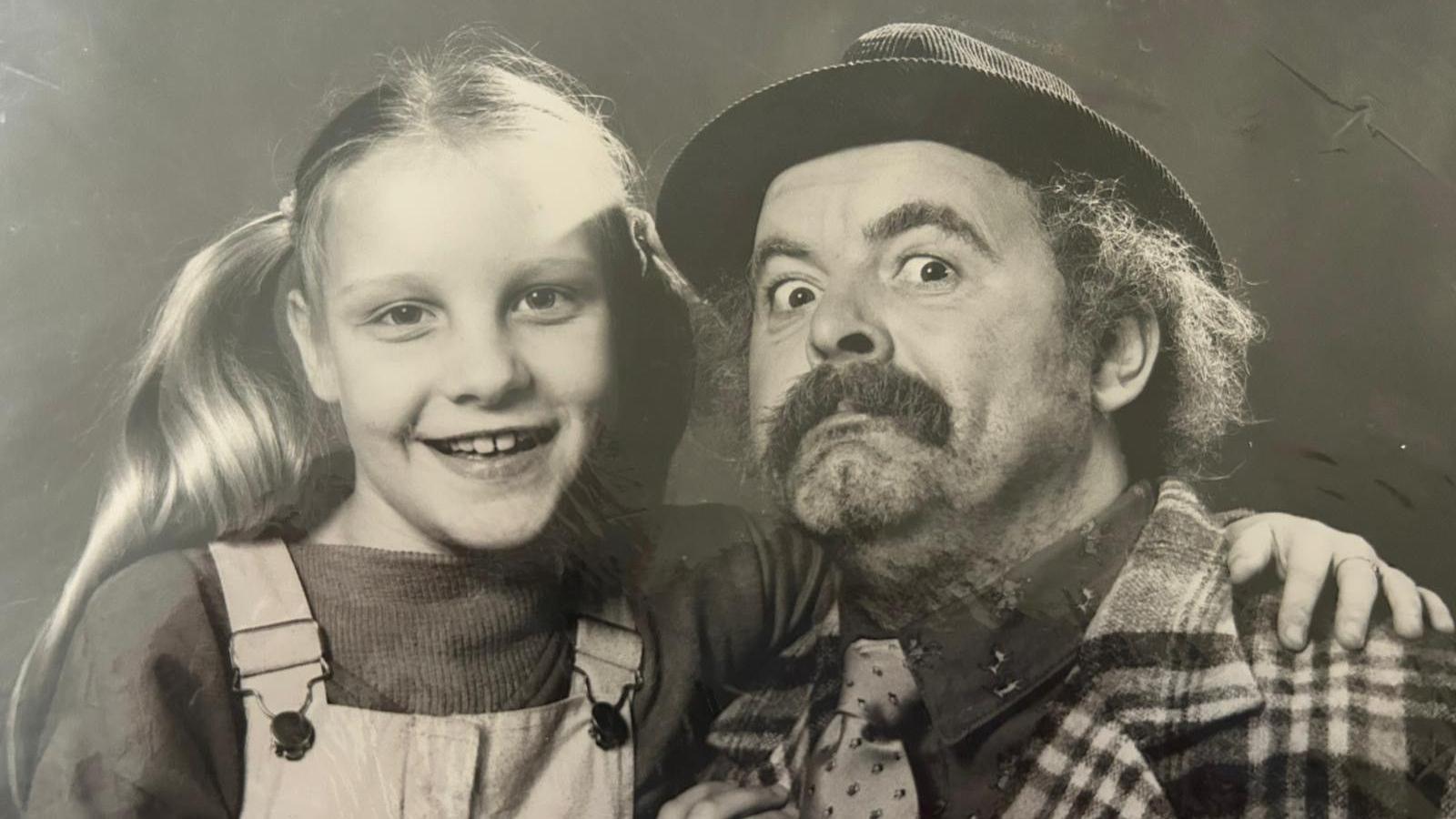 Sam a Carys o'r ffilm