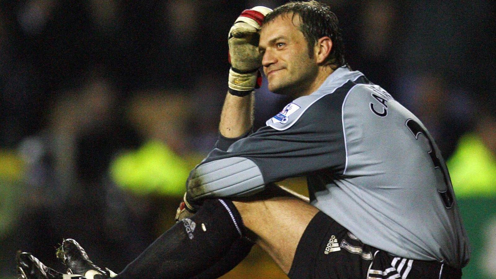 Goalkeeper Roy Carroll in action for Derby County