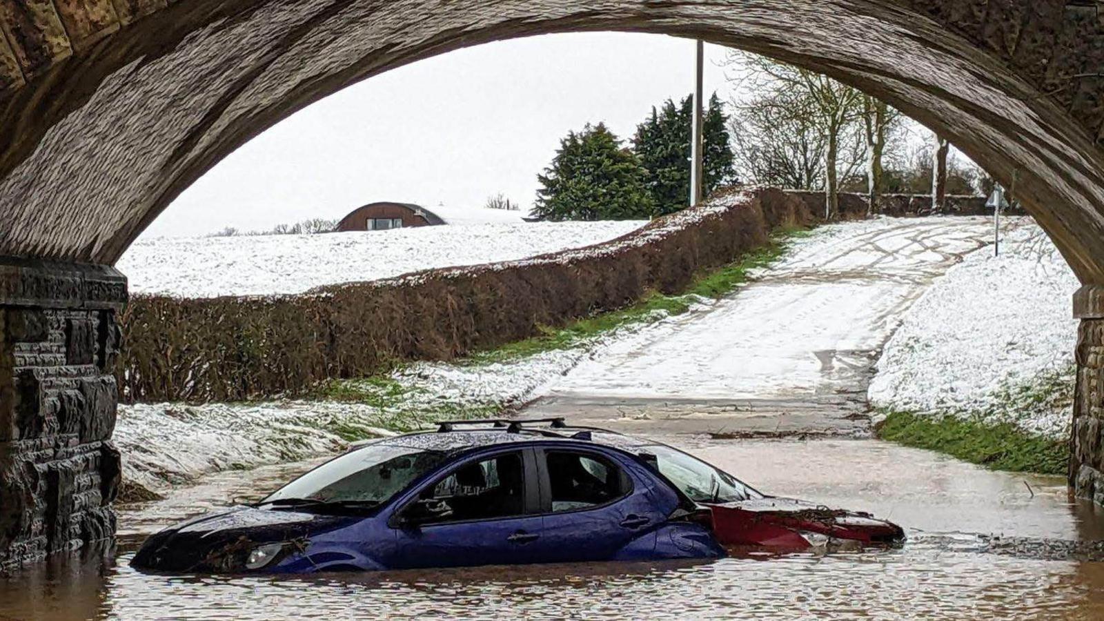 Leicestershire: Major incident declared as 59 people rescued from ...