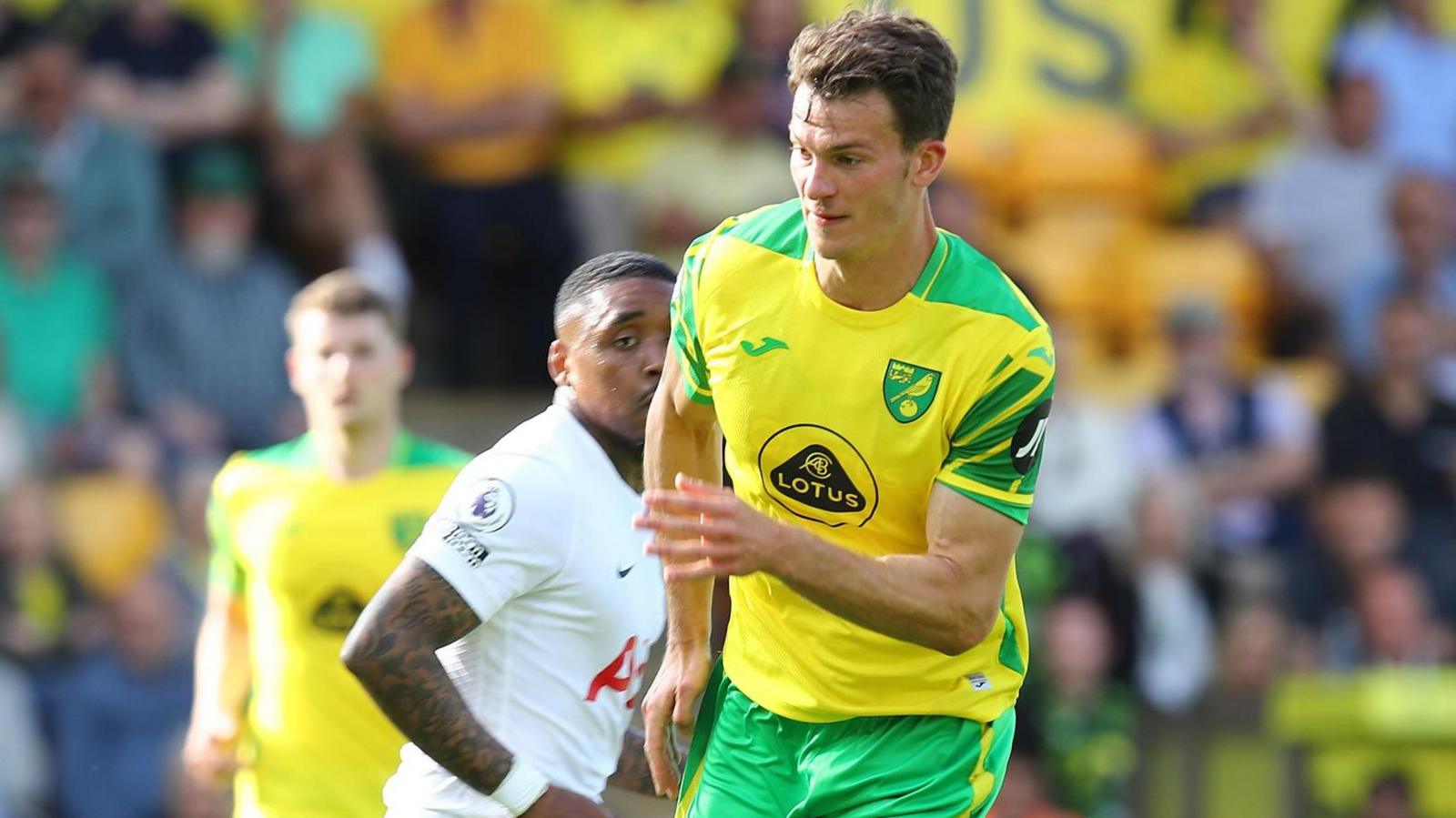 Christoph Zimmermann playing for Norwich against Tottenham Hotspur