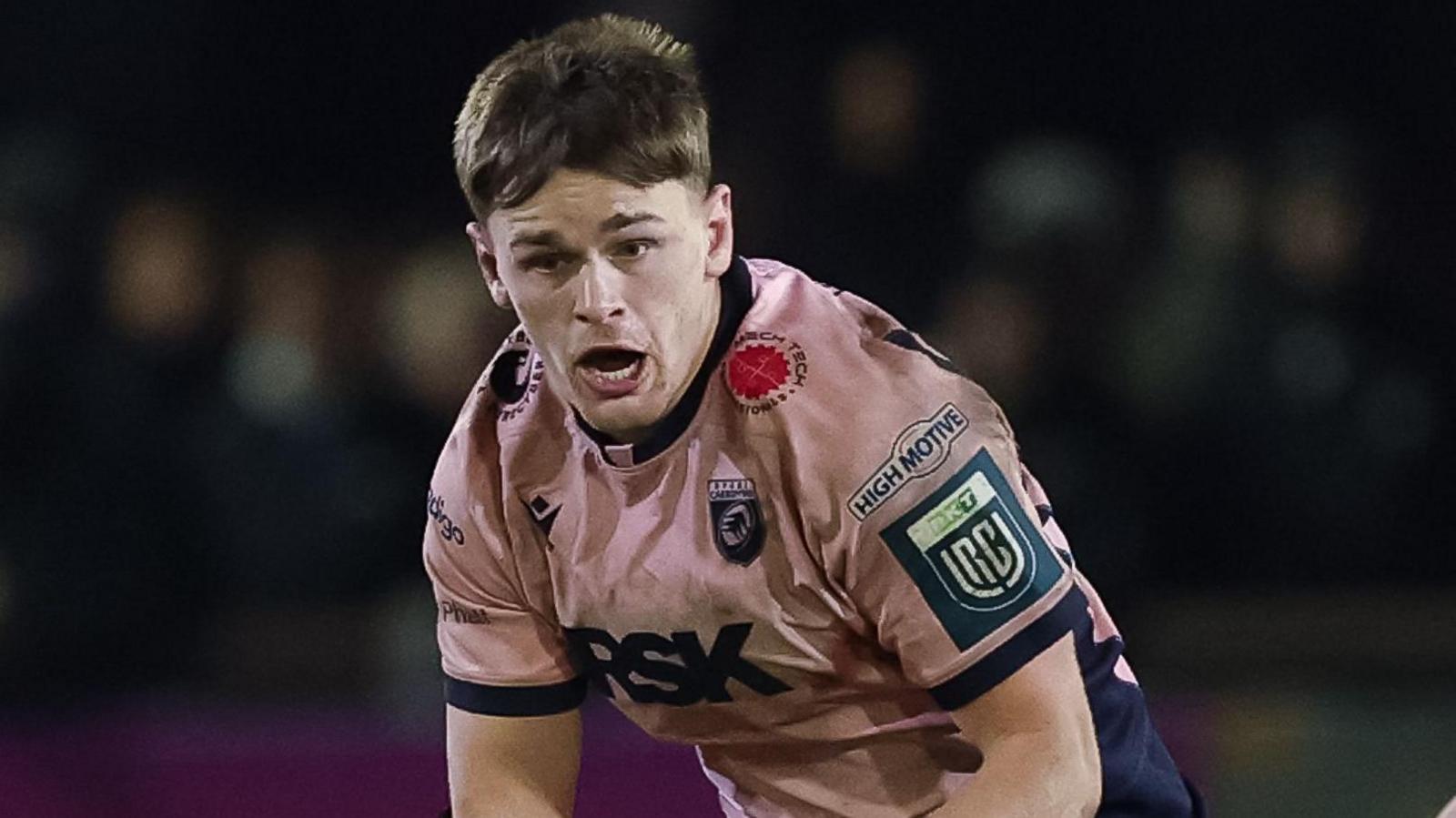 Alex Mann in action for Cardiff