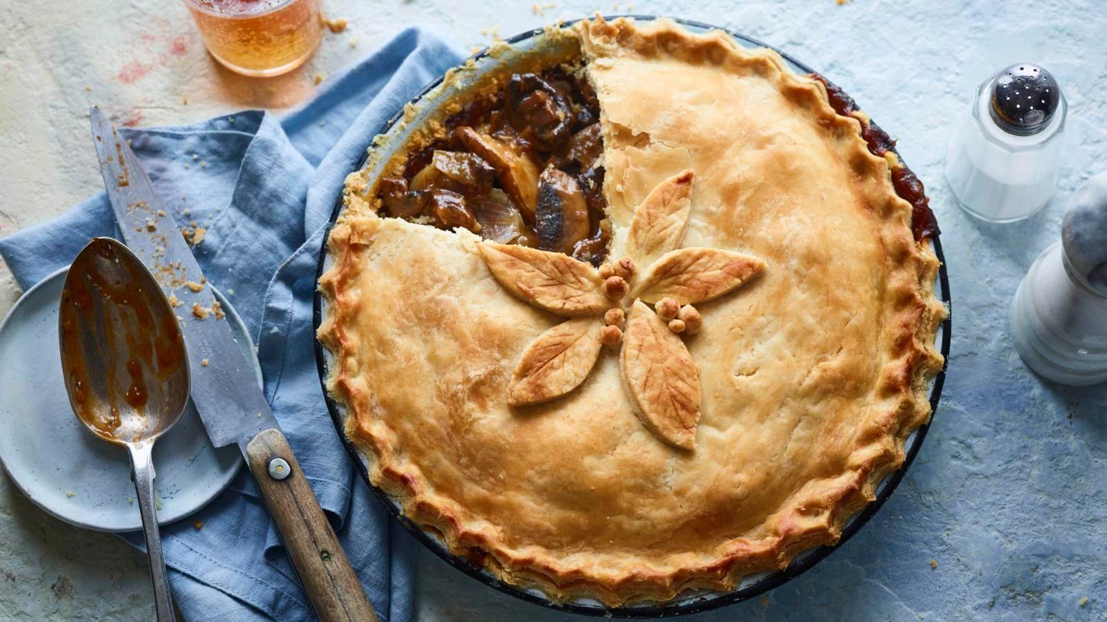 Mushroom and ale pie