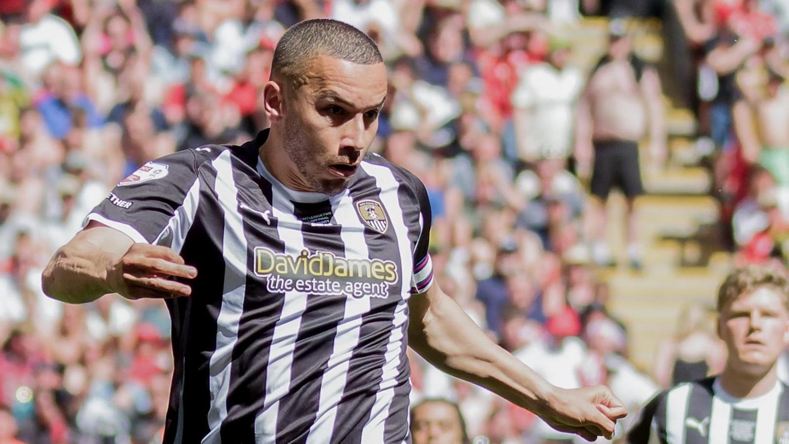 Rod McDonald in action for Notts County at Wembley Stadium