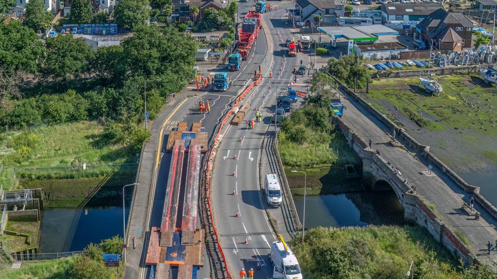 An aerial photograph of the abnormal load passing through Ipswichusiness park on the edge of Luton