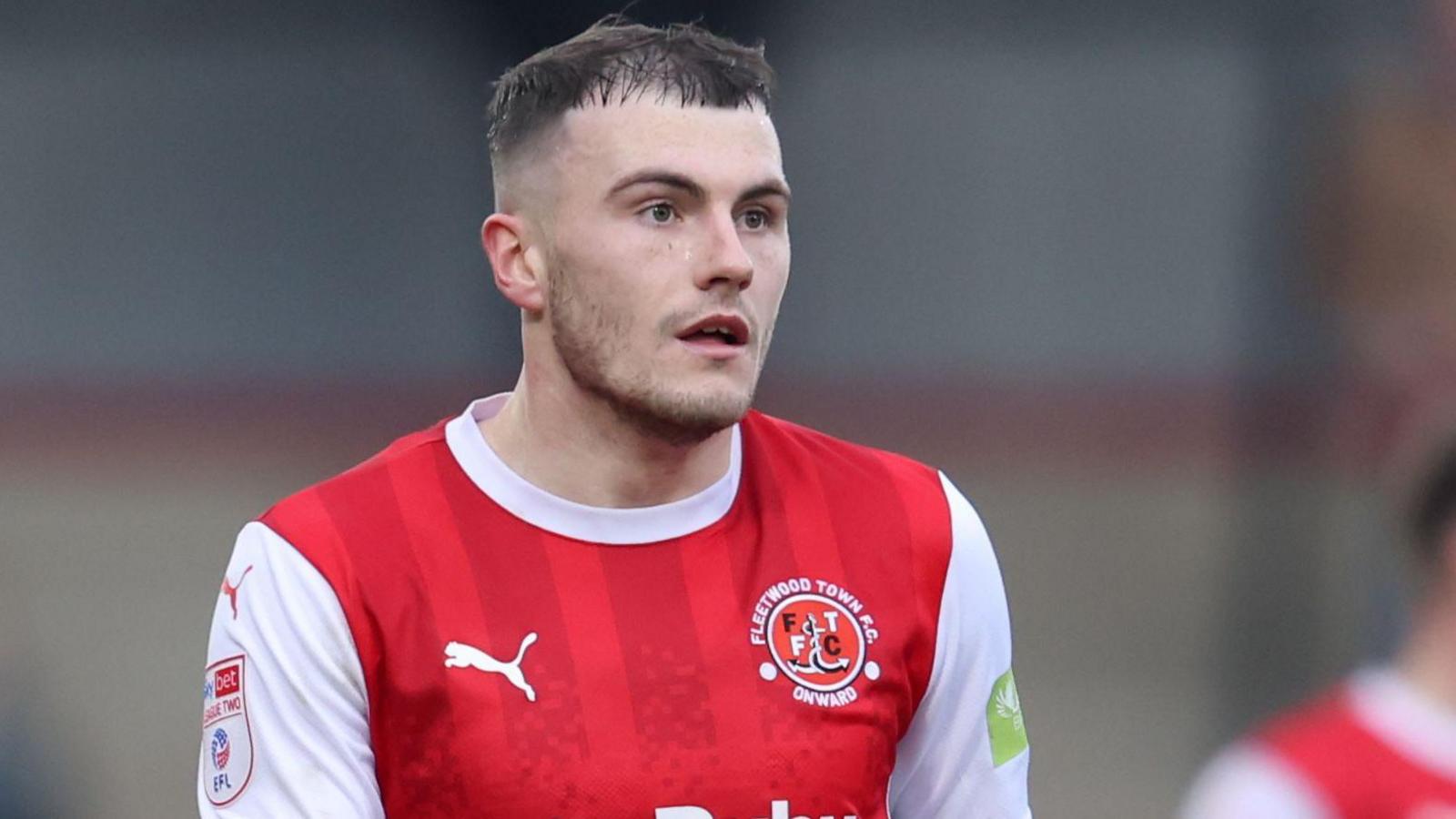 Ryan Graydon in action for Fleetwood Town earlier this season