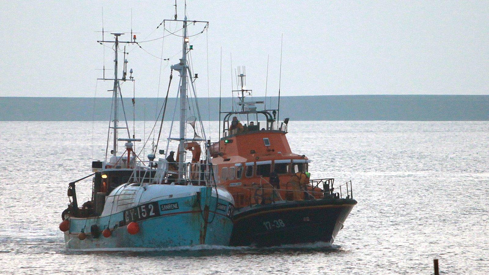 Lifeboat rescue