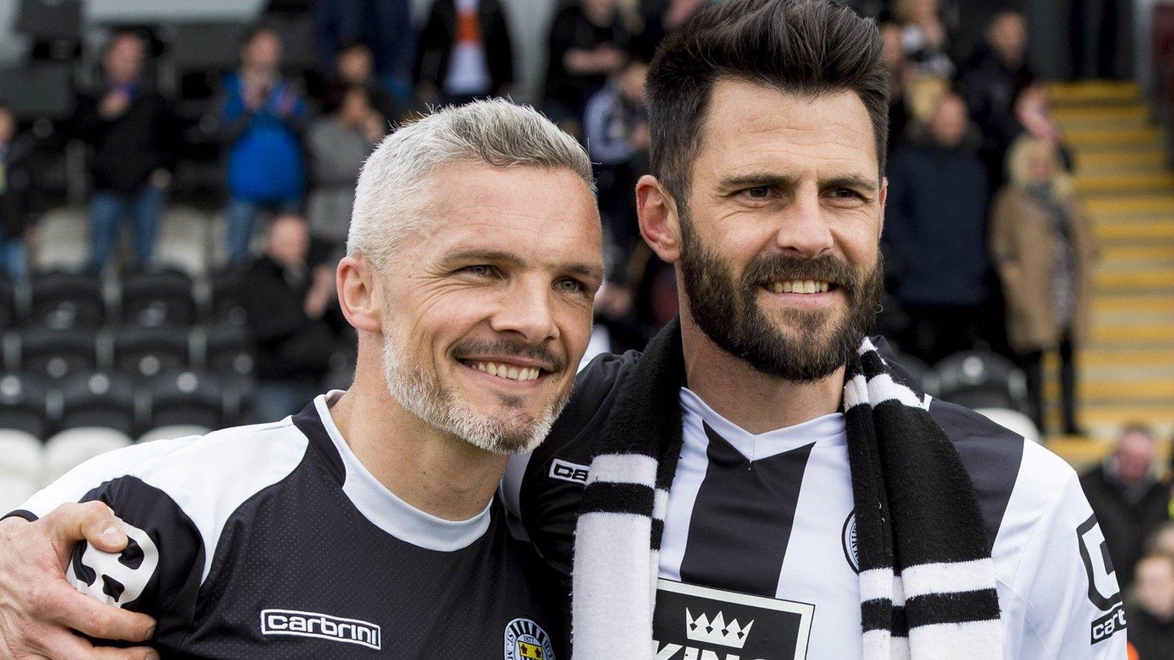 St Mirren's Jim Goodwin and Steven Thompson