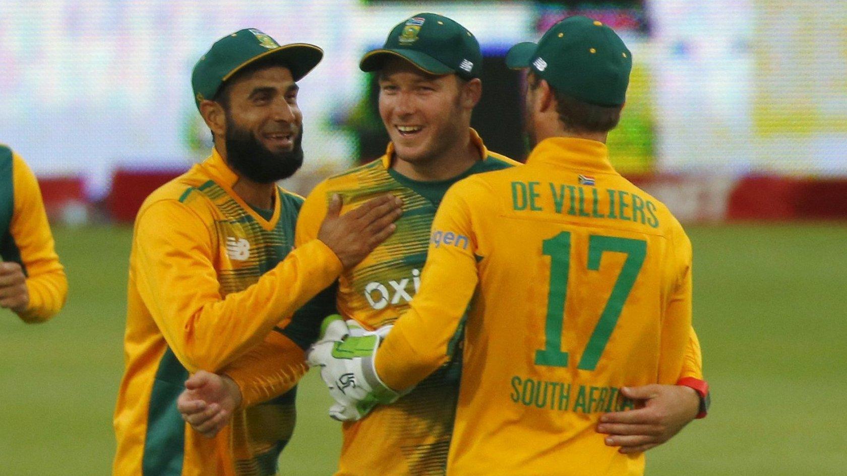 South Africa's players celebrate